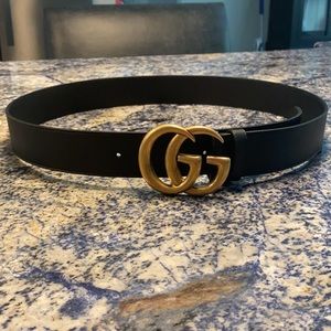 Wide leather belt with Double G buckle Gucci belt